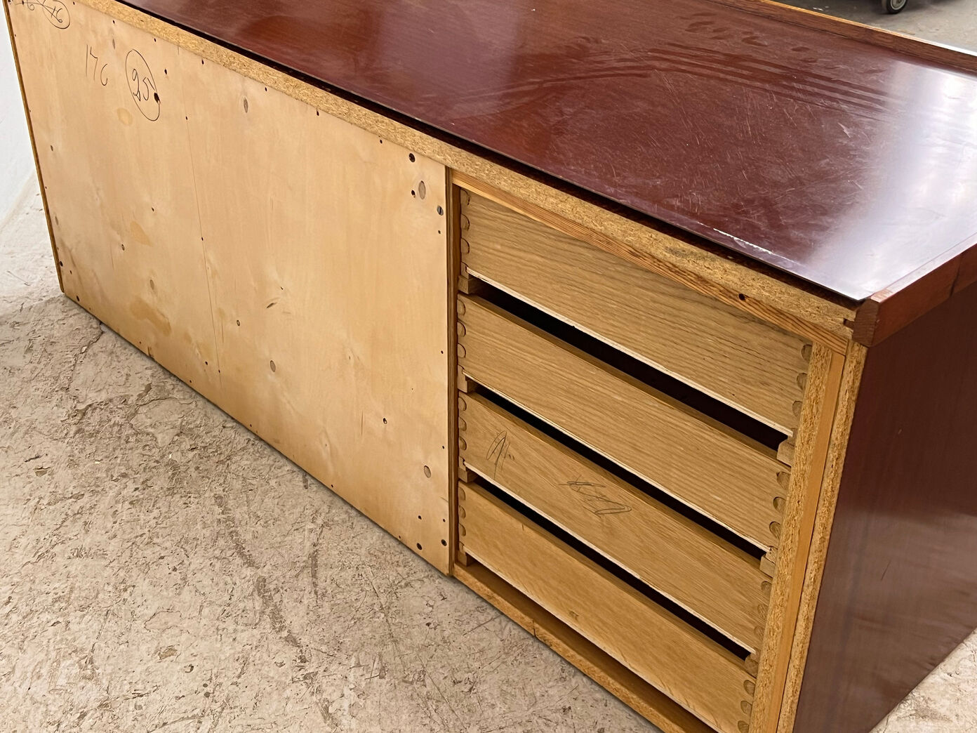 Skænk fra isbryderen 'Danbjørn' Skænk fra isbryderen 'Danbjørn'