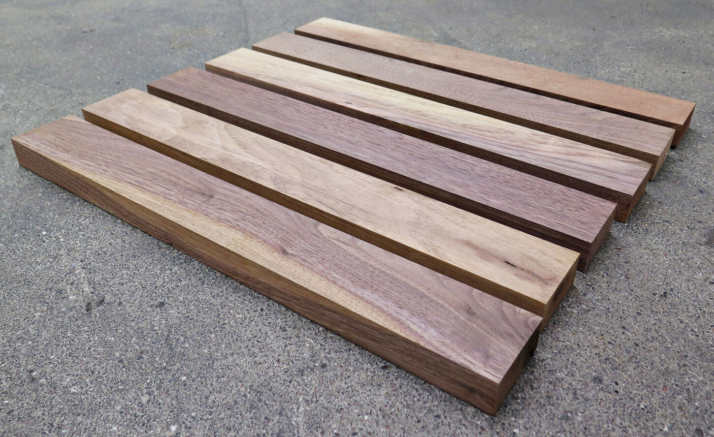 Valnødtræsstave 23x54x405mm