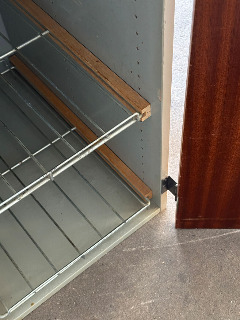 Tectum grydeskab med marmorplade - 2. Sortering