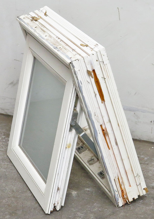 Lille termovindue med satineret glas