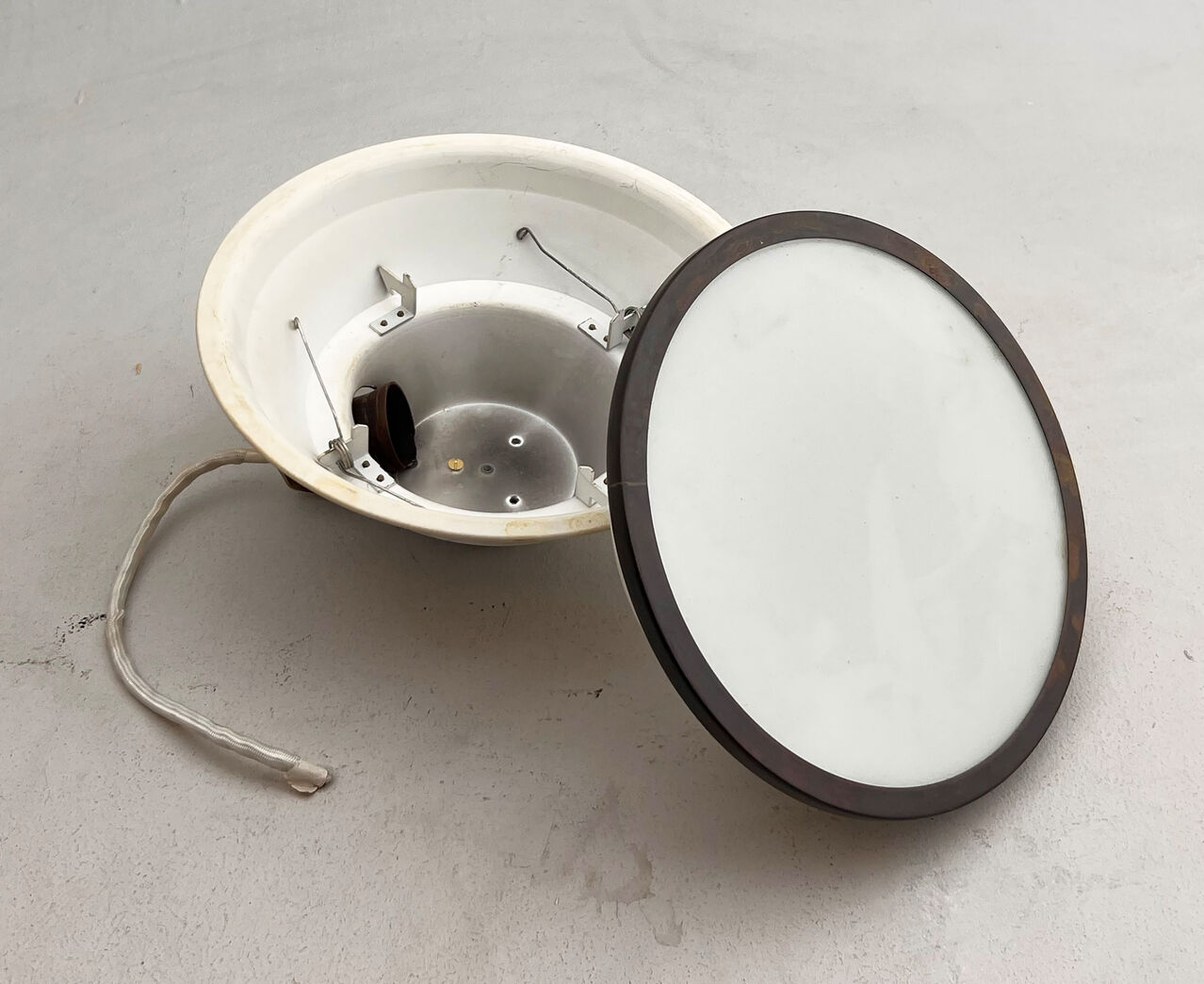 Munkegaardslampen - Louis Poulsen Ø 23 cm