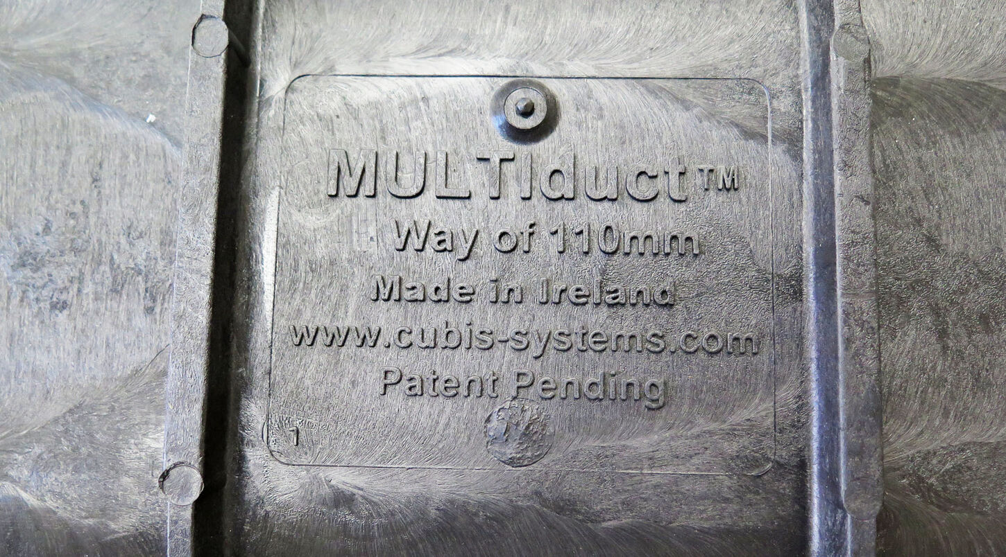 MULTIDUCT 4W CLIPLESS 1M