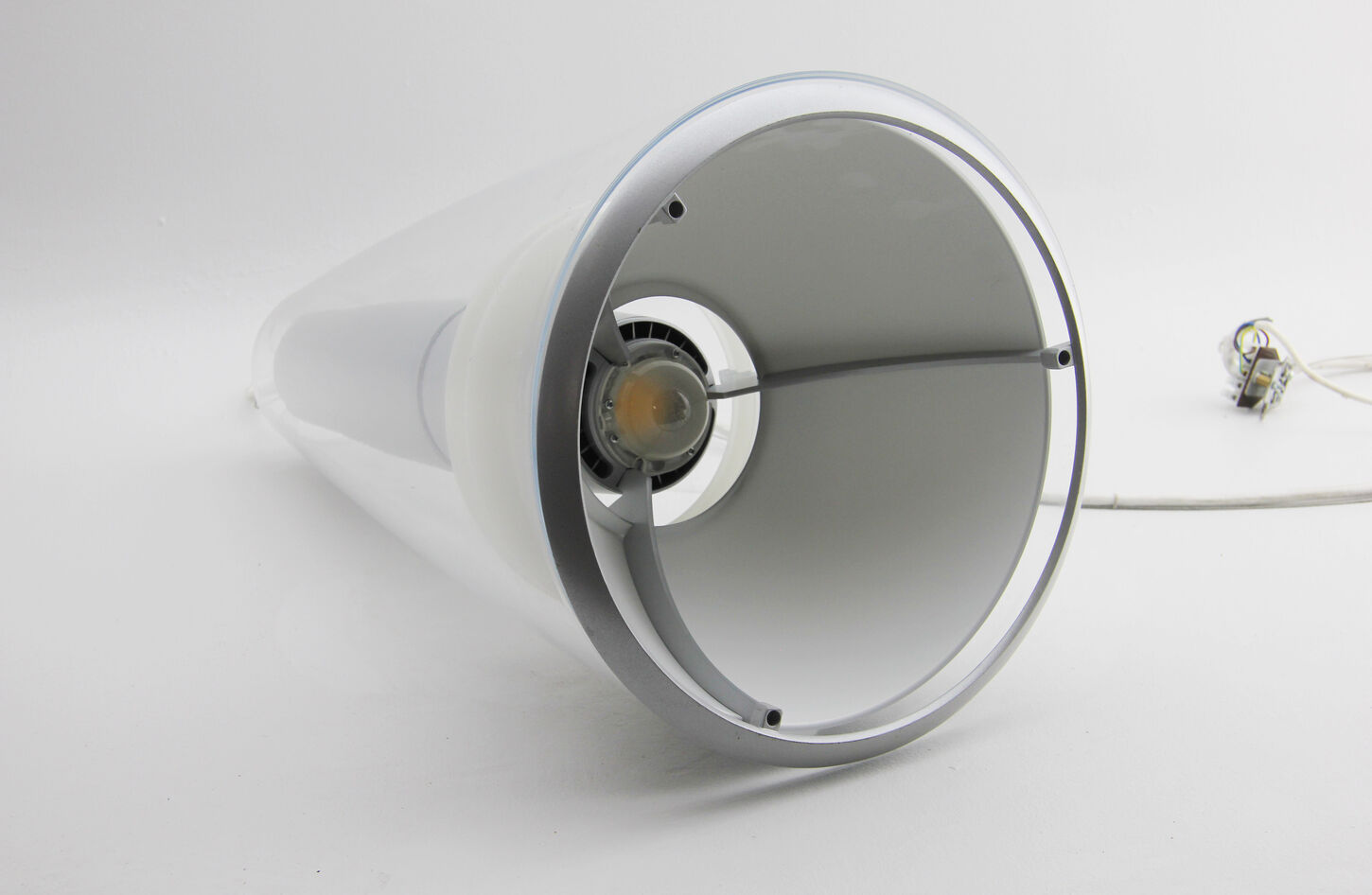 Louis Poulsen type 18200 Loftlampe / Pendel