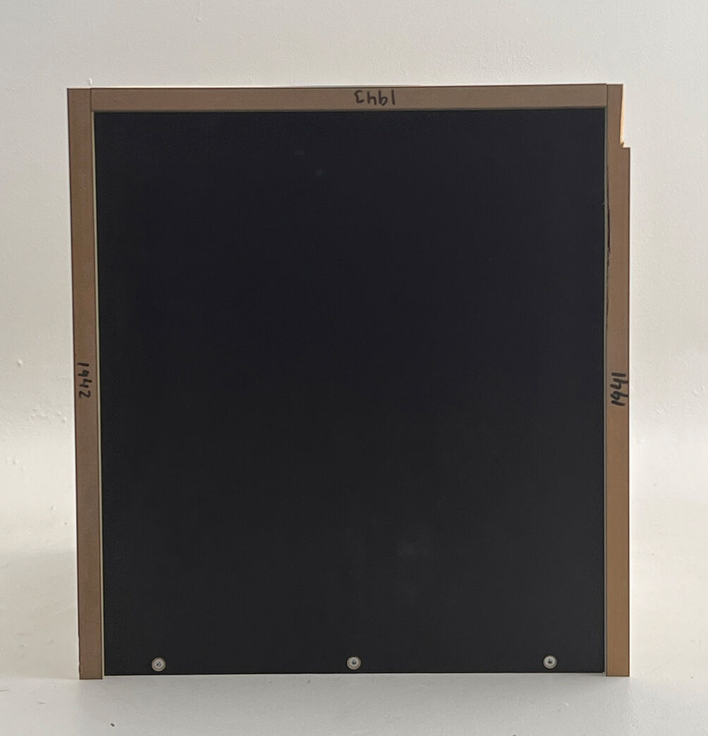 Skab 40 x 40 x 40 cm