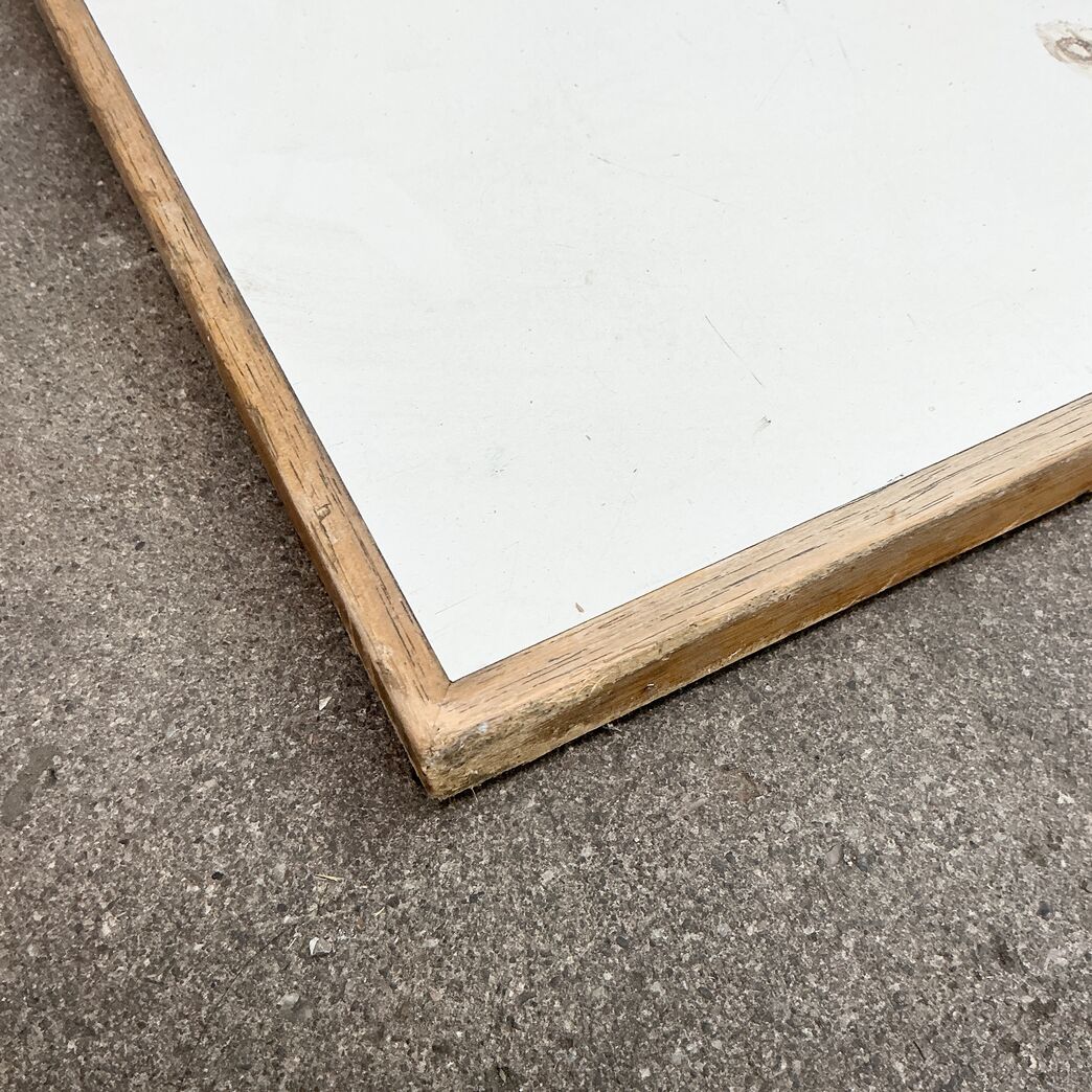 Laminatbordplade med egetræskant