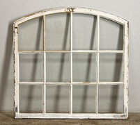 Skillerumsvindue med bue