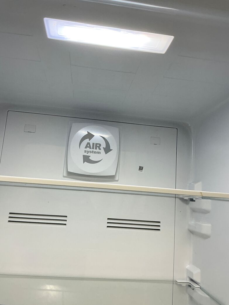 Fritstående GRAM Køle/Fryseskab 207/88 liter