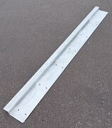 Kraftig stålprofil 2000 mm