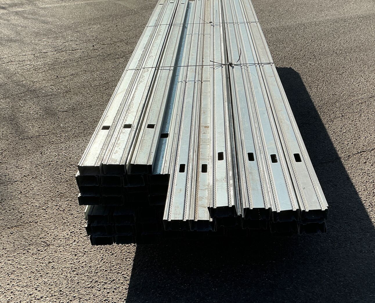 134 stk Stålprofil 70/40-0,46 L: 2985 til 3600 mm