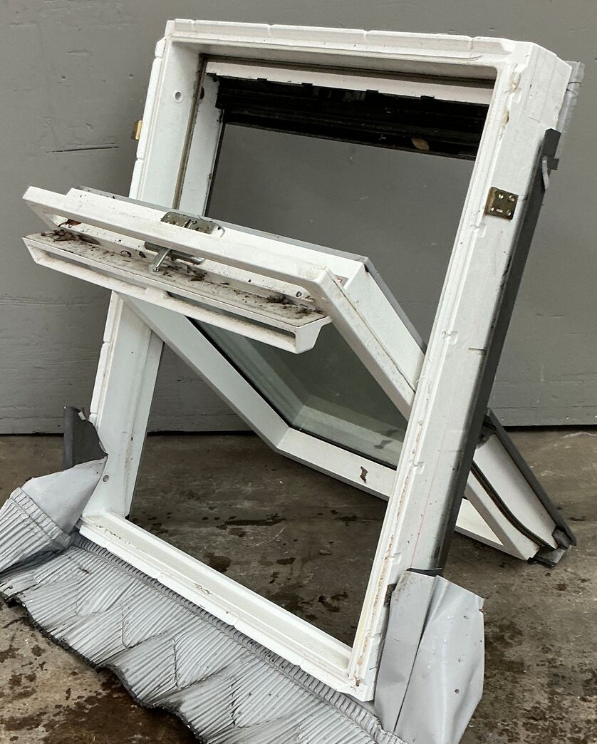 Velux GGU M04 Ovenlysvindue