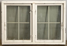 Bøjsø sprossevindue med koblede rammer