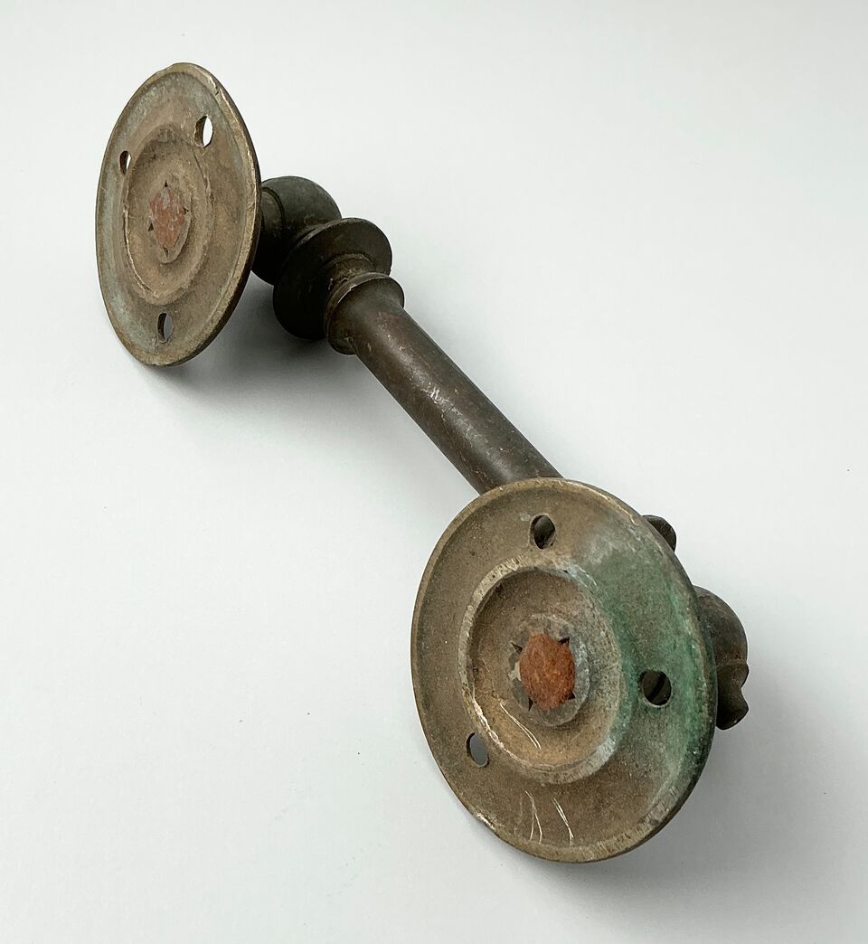 Dørhang i massivt messing