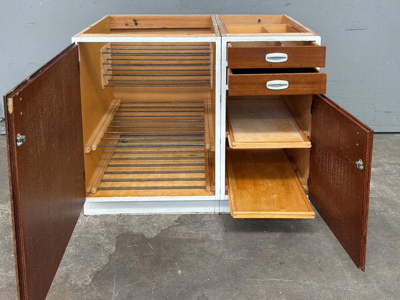 2 stk  køkkenelementer fra 60’erne