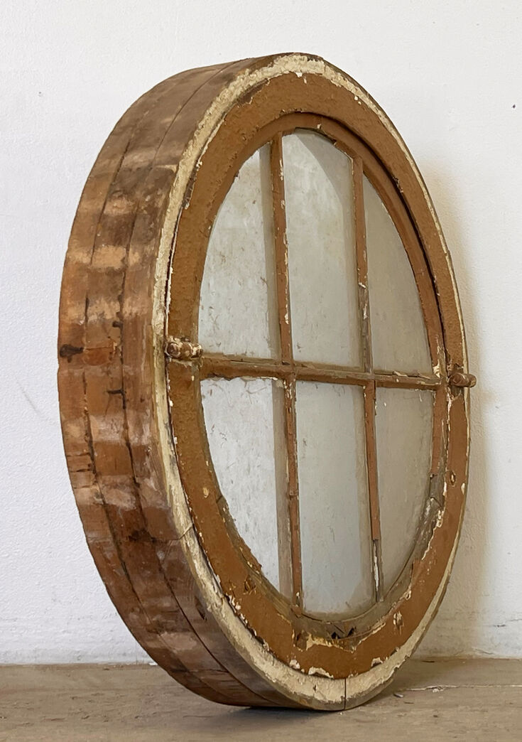 Rundt vindue Ø 79 cm