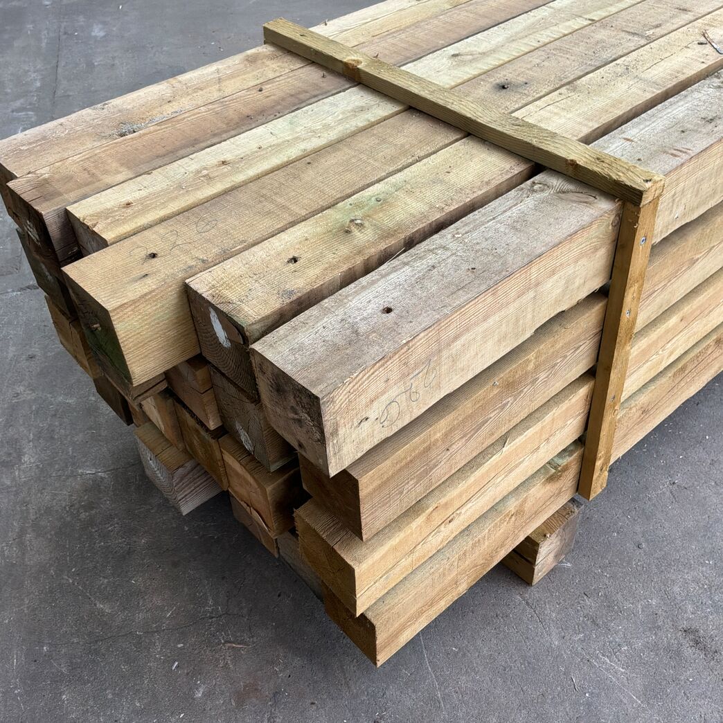 24 stk Parti brugt trykimprægneret tømmer 12,5x12,5x205 cm