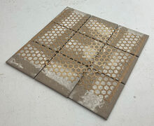 Hvide fliser på net 10 x 10 cm  - 1 m2