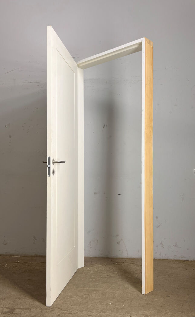 Indvendig dør med karm M9