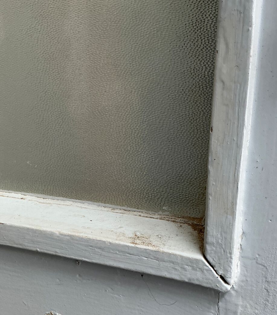 Yderdør med matteret glas