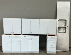 Komplet 60'er køkken, malet