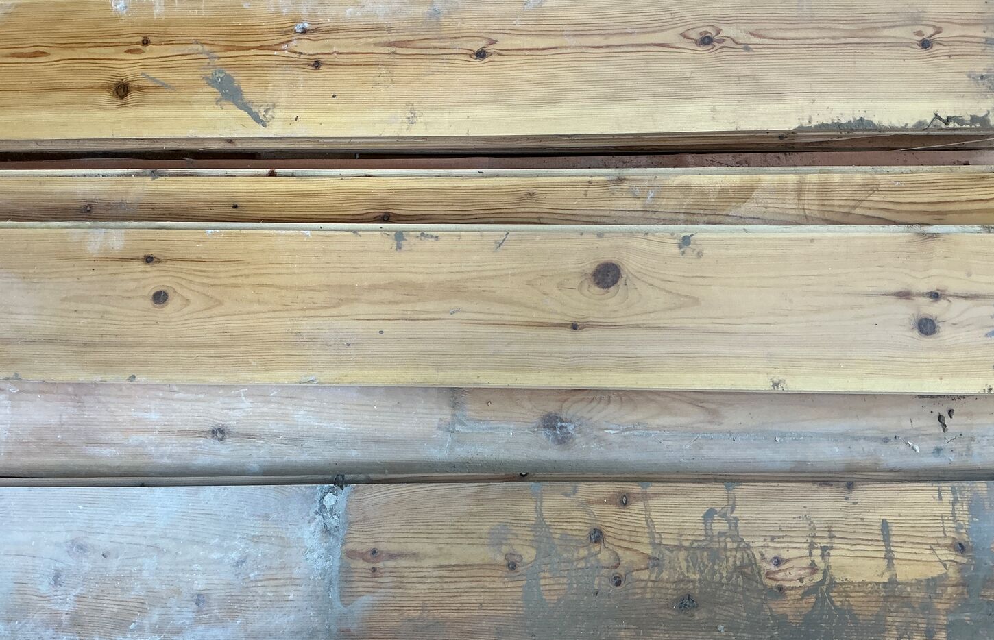 Brugt gulvbrædder i fyr, 6m2, 15,5 cm
