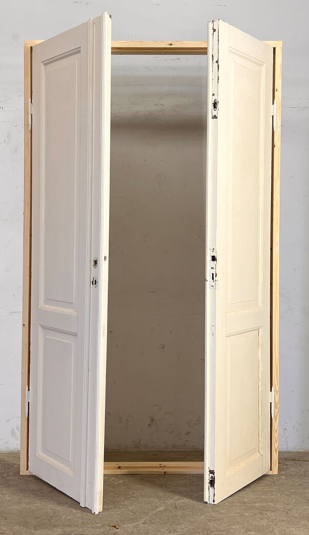 Fløjdør med karm