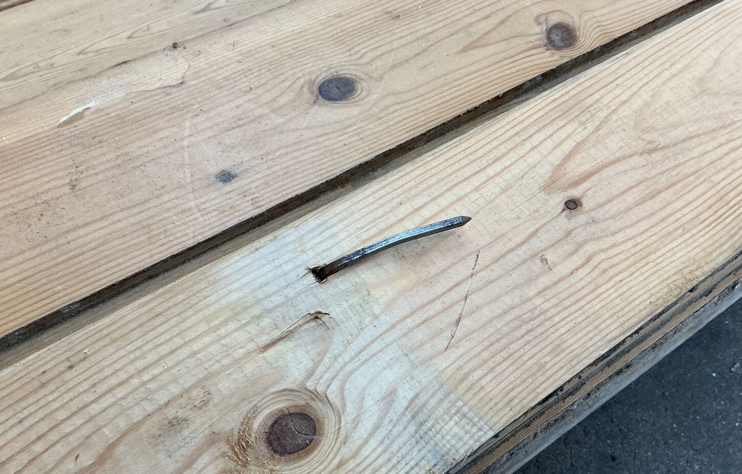 Brugt gulvbrædder i fyr, 18m2, 11,3 cm
